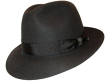 Load image into Gallery viewer, Borsalino Beaver Maestoso Fedora w/Custom Borsalino Beaver Hat Box